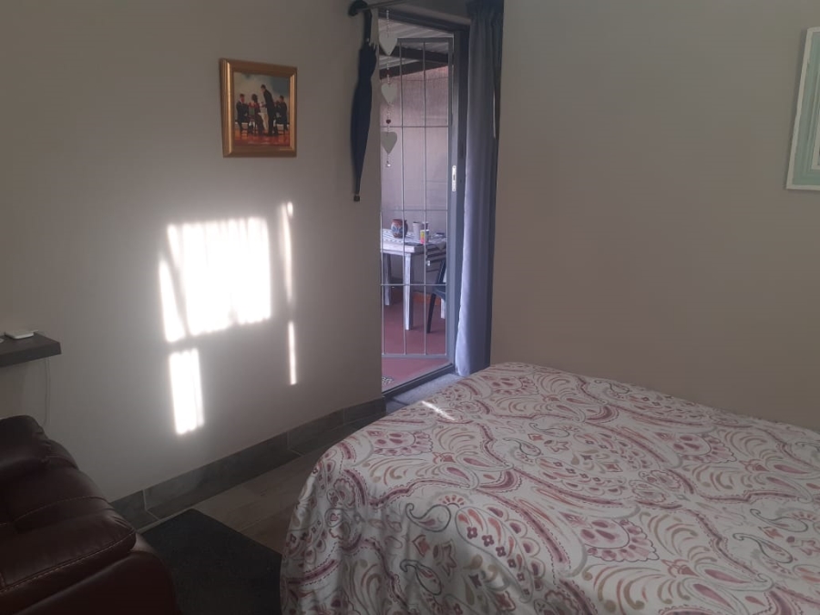 To Let 1 Bedroom Property for Rent in Noorsekloof Eastern Cape